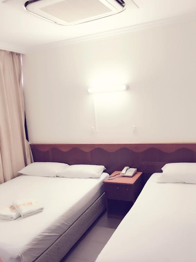 Golden Star Hotel Singapore Bagian luar foto